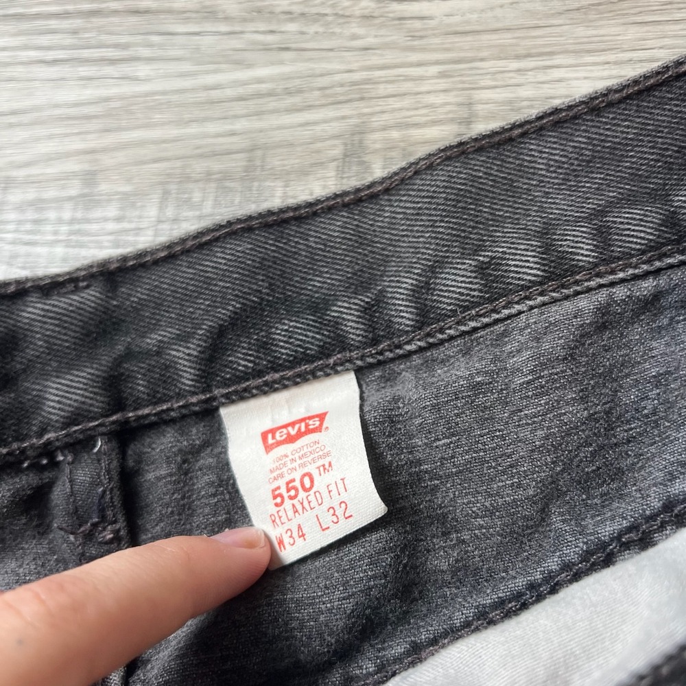 Levi's 550 Jeans Mens 34x32 Faded Black Relaxed Fit Tapered Vintage 90s Denim - Picture 4 of 12